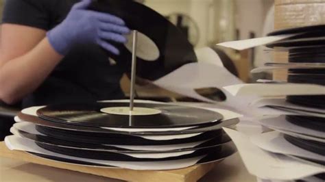 Packaging Records At A Pressing Factory Vinyl Records Vinyl Vinyl Sales