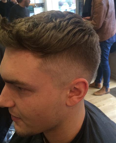 How to do a fade haircut. Callum Flanagan's on Twitter: "Grade 1 fade, disconnected ...