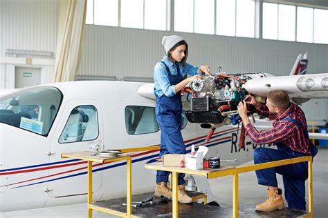 Career Profile Aircraft Mechanic