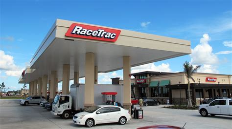 In The Know Racetrac Plans Two More Stations Stores In East Naples