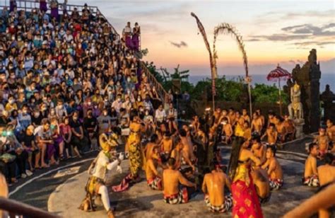 Top Tari Kecak Merupakan Tari Tradisional Dari Bali Tari Ini