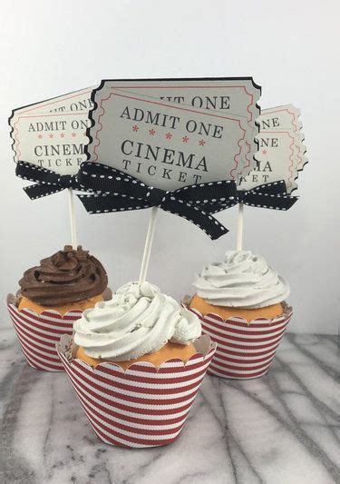10 Totally Gorgeous Oscar Party Ideas To Copy Right Now Movie Themed