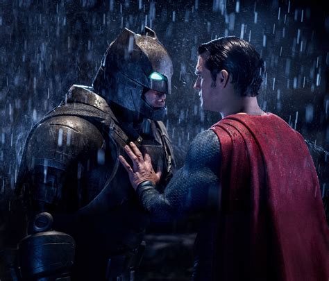 Batman V Superman Drops 68 In Its 2nd Week