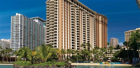 Lagoon Tower By Hilton Grand Vacations Club In Honolulu Hawaii