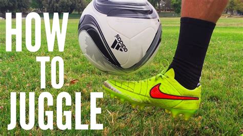 The Beginners Tutorial To Soccerfootball Juggling Soccer Training
