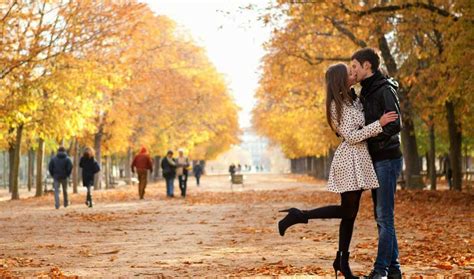 Beautiful November Love Couple Wallpapers Feel Free Love Images Blog