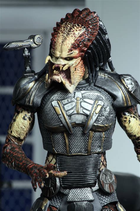 It looks like you may be having problems playing this video. Predator 2018 - Fugitive Predator Revealed - The Toyark - News