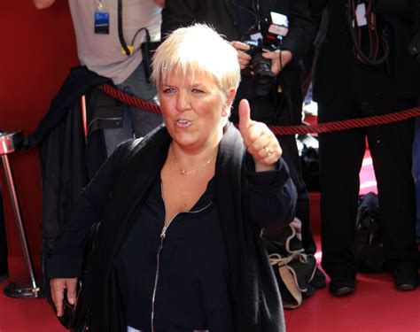 Mimie mathy was born on july 8, 1957 in lyon, france as michèle mathy. Mimie Mathy se désolidarise de Nicolas Dupont-Aignan | CNEWS