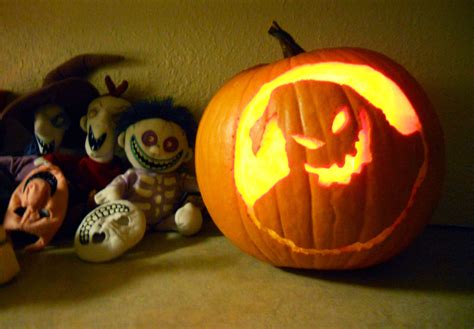 Oogie Boogie Jack-O Lantern I carved | Halloween pumpkins, Pumpkin carving, Oogie boogie