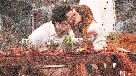 Hailee Steinfeld And Josh Allen Kiss On Dinner Date In Mexico Photo