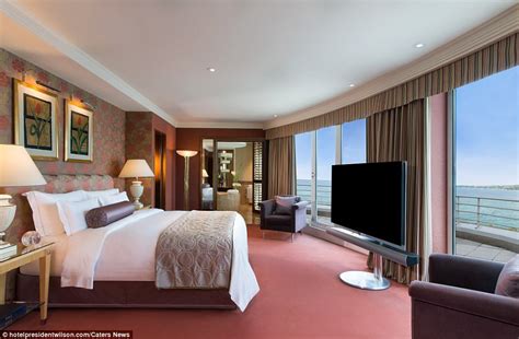 Inside Worlds Most Expensive Hotel Room On Lake Geneva Daily Mail Online