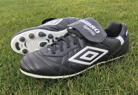 Umbro Speciali Pro Review | Soccer Cleats 101