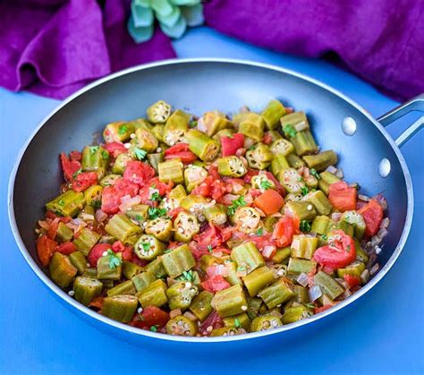 Southern Okra And Tomatoes Video Okra And Tomatoes Okra Recipes
