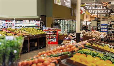 Why Grocers Are Battling Big Over Fresh Food Bain And Company
