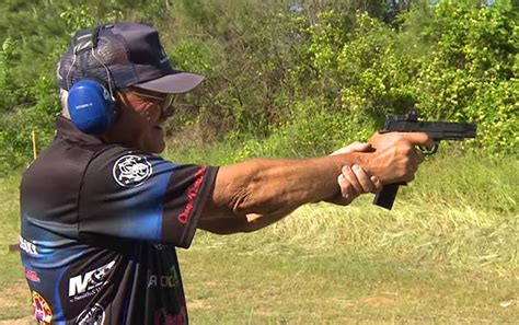 How To Shoot A Pistol With World Champion Shooter Jerry Miculek