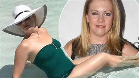 Sabrina The Teenage Witch Star Melissa Joan Hart Shows Off Transformed