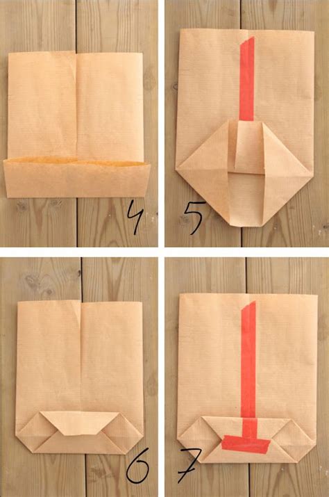 These are especially handy if you're trying to save some cash or have a particular paper design you'd like to use to match a party theme. I couldn't figure this out at first, but it makes a bag! I ...