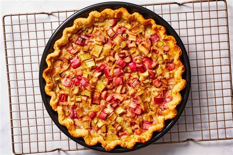 Classic Rhubarb Custard Pie Recipe