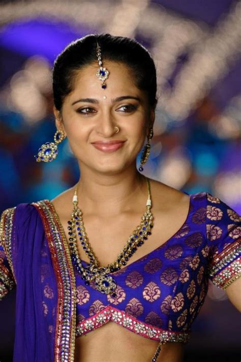 Anushka Shetty New Still Veethi