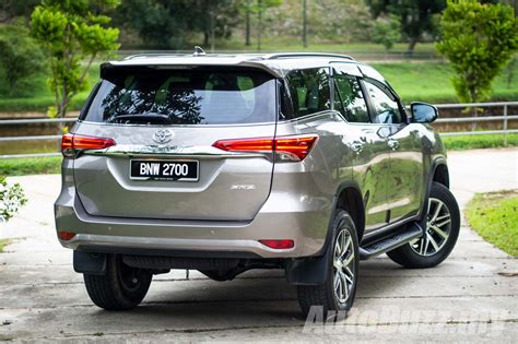 A truly versatile vehicle, fortuner is designed to meet all your needs. Review: 2016 Toyota Fortuner 2.7 SRZ, there but not quite ...