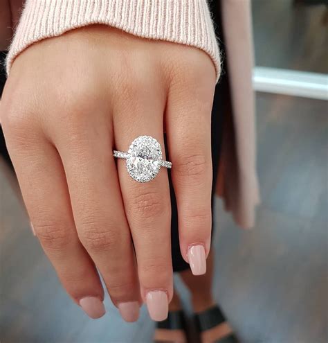 Fine Beautiful Oval Diamond Halo Engagement Rings Ring Black