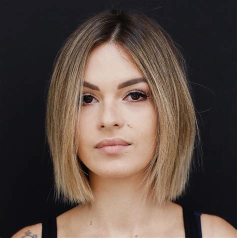 Many hairstyles for men with round face shapes hide, alter, or mask the shape of your face and the roundness of your cheeks and jaw. 40 Classy Hairstyles for Round Faces to Choose in 2020