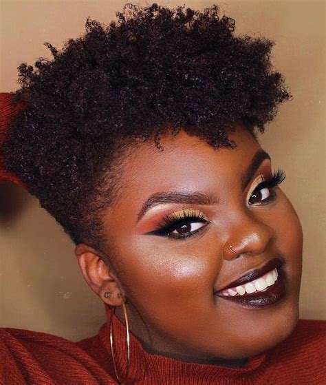 30 Natural Hairstyles For Black Round Faces Fashion Style
