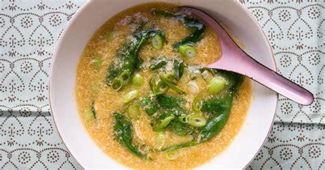 White bean soup with spinach and leeks is a delicious and filling soup that is perfect for vegetarians if you use vegetable broth, and quick to make. Spinach and Edamame Egg Drop Soup | Egg drop soup, Asian ...