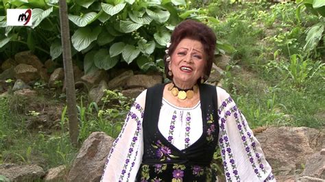 Artista de muzică populară, maria ciobanu, încă e în putere la cei 83 de ani ai săi. Maria Ciobanu - Vantul de vara ma bate - YouTube