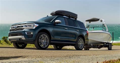 Heres How The 2023 Toyota Sequoia Compares To The Ford Expedition