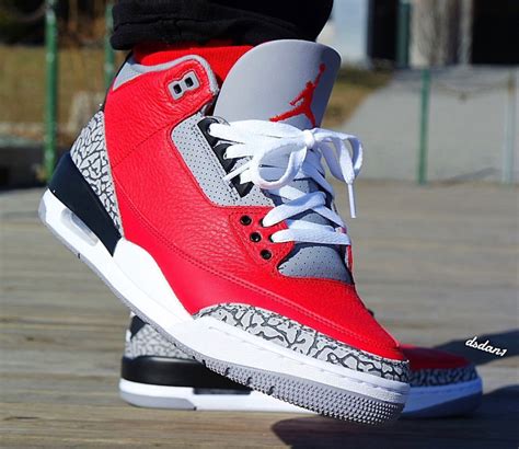 Air Jordan 3 Se Red Cement Nike Chi •