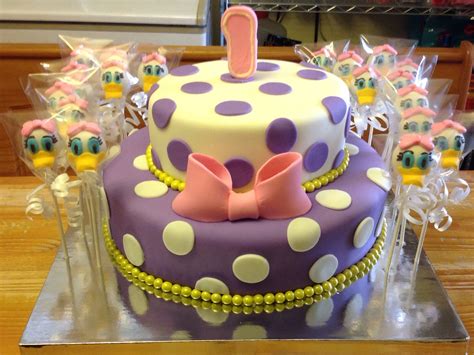 Daisy Duck Cake And Cakepops Duck Birthday Minnie Birthday 2nd