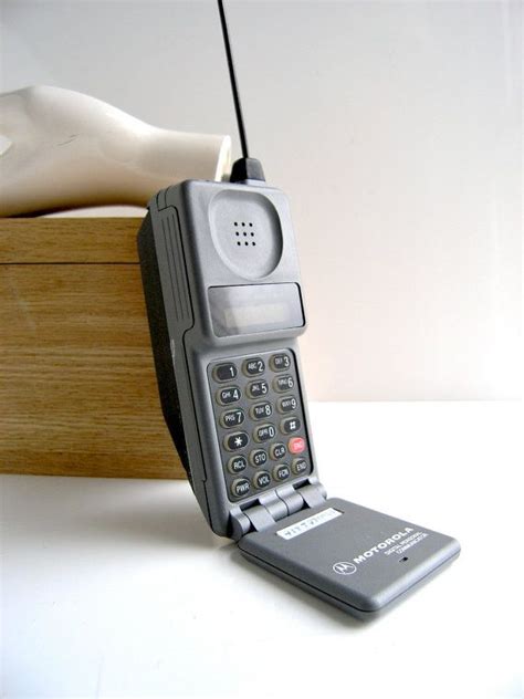 Vintage Motorola Car Phone Cel Phone 1980s Digital Personal