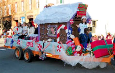Pin by Alison Lombardo on Kids | Christmas parade, Christmas parade floats, Parade float