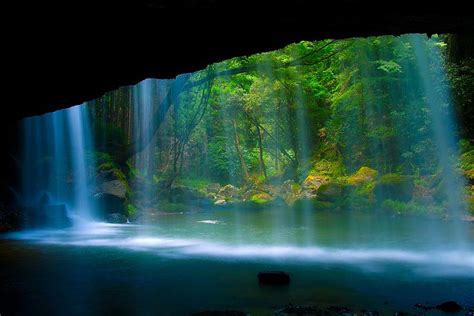 Cave Behind A Waterfall Kumamoto Kyushu Beautiful Sites Beautiful