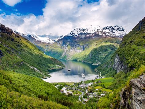 19 Photos That Will Make You Want To Visit Norway Condé
