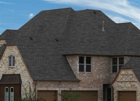 The algae causes black streaks on the shingles, masking the roof's original color. StormMaster® Shake Roofing Shingles featuring Scotchgard ...