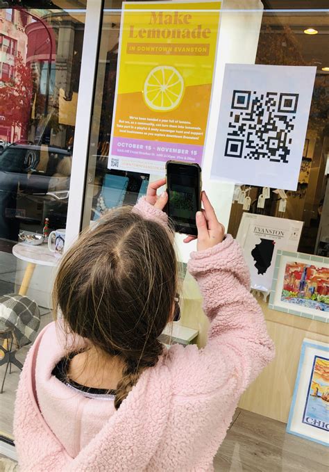 Scavenger Hunt App for Small Business Saturday - Eventzee