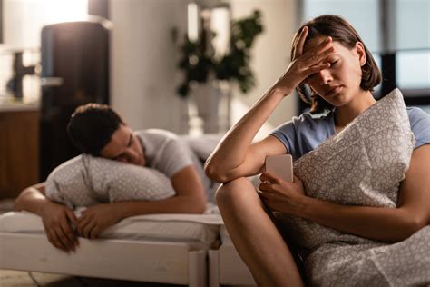 what is sleep divorce and how can it improve your sleep and relations hercléon