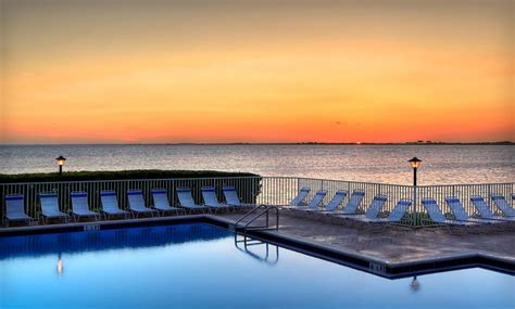 Sailport Waterfront Suites In Tampa Fl Groupon Getaways