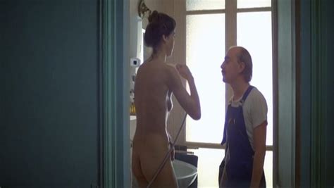 Nude Video Celebs Therese Liotard Nude Viens Chez Moi J Habite Chez Une Copine 1981