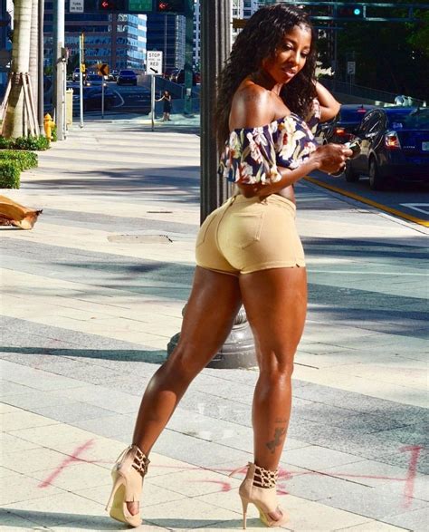 Rv Babe Landingpage Fitness Models Female Ebony Beauty Nice Legs