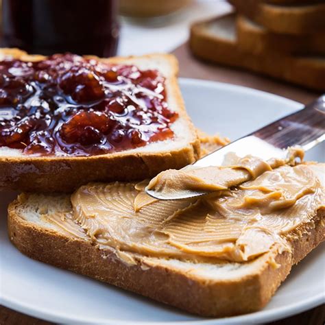 15 Genius Peanut Butter Sandwich Ideas Taste Of Home
