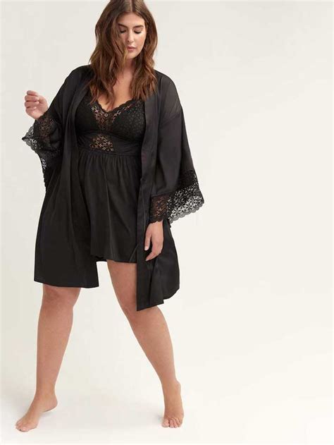 Ashley Grahams New Dreamy Plus Size Lingerie Line Stylecaster