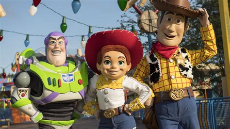 Pixar Characters Will Greet Guests In Toy Story Land At