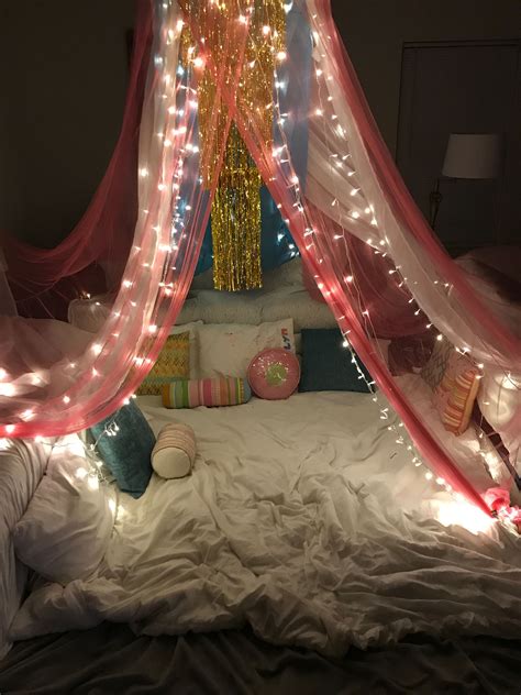 Pin By Erica Kopp On Ashlyns Glamping Sleepover Sleepover Room Cozy