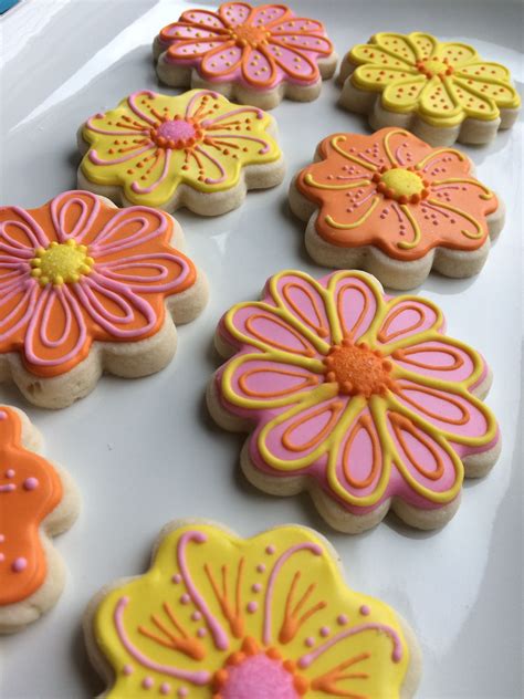 Bright And Cheerful Flower Cookies Spring Flower Cookies Flower Sugar