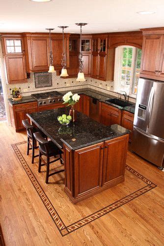 Kitchens come in many shapes and type, so when picking the right kitchen layout for your home there are many things to consider. Small Kitchen Layouts Design, Pictures, Remodel, Decor and ...