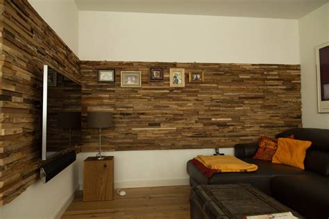 Eine wandverkleidung aus holz kann mit altholz gehackt oder sonnenverbrannten brettern sowie. Wandverkleidung Holz - Garten Ideen DIY