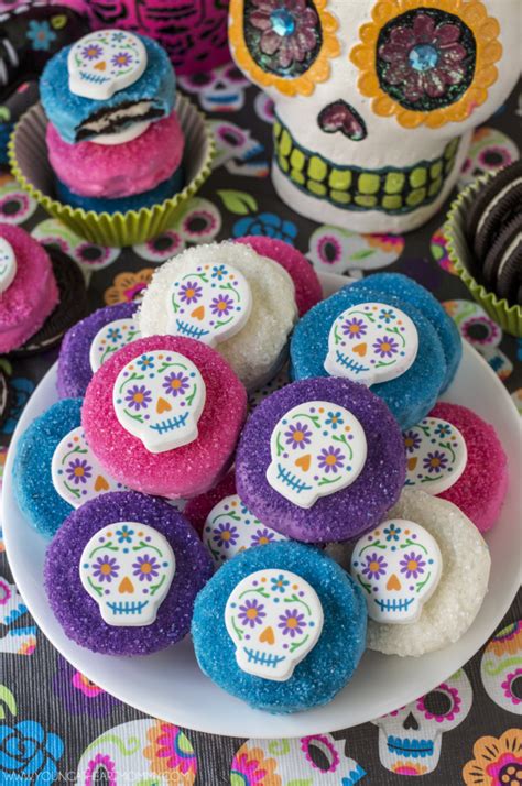 Give yourself a sweet treat with these nabisco oreo halloween chocolate sandwich cookies. Sugar Skull Chocolate Covered Oreo Cookies - Young At ...